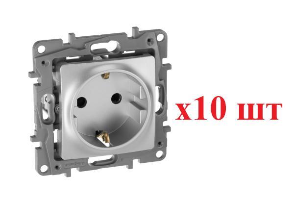 Legrand Etika Алюм Розетка с/з со шторками, винт. клеммы, 16А, 250 В 672422 (10шт