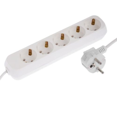 Luazon Lighting Удлинитель 5 розеток, 5 м, 10 А, 2200 Вт, ПВС 3х0.75 мм2, с з/к, белый