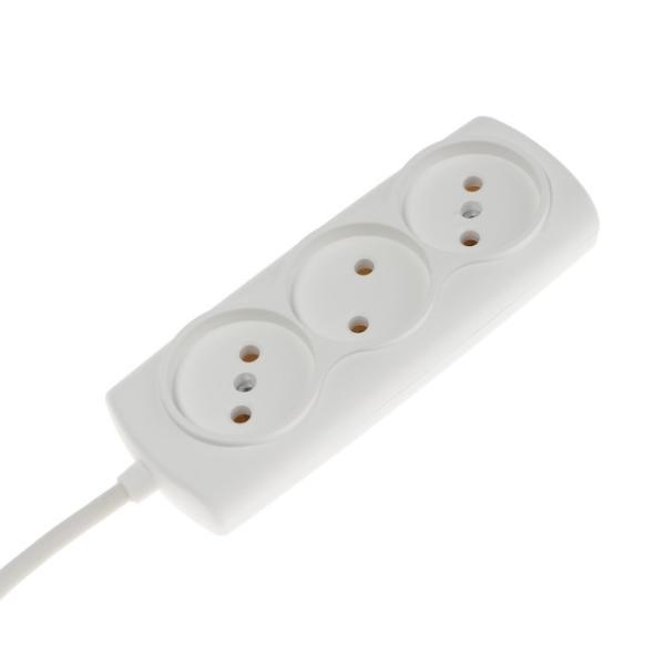 Luazon Lighting Удлинитель Luazon Lighting ECO, 3 розетки, 4.5 м, 10 А, 2200 Вт,ПВС 2х0.75