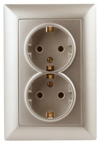 Розетка Intro 2X2P+E Schuko 16А-250В СУ Solo шампань 4-205-04